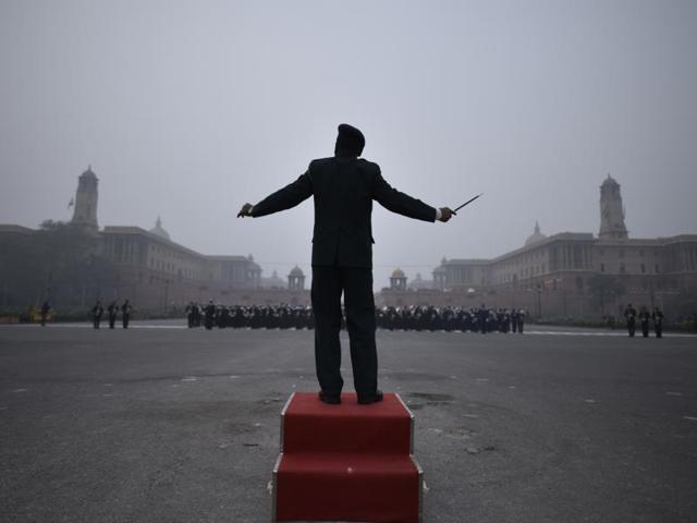 A choral director guides a band during the parade rehearsal ahead of the Republic Day, in New Delhi. (Ravi Choudhary/ HT Photo) A choral director guides a band during the parade rehearsal ahead of the Republic Day, in New Delhi. (Ravi Choudhary/ HT Photo)