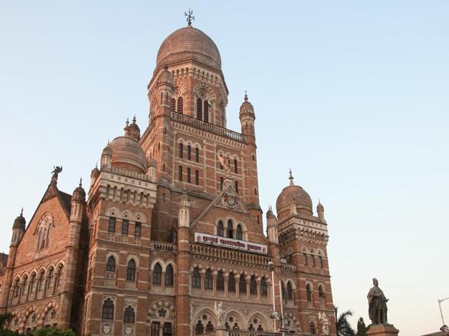 The BMC has finalised the contractors who will develop and maintain the plots in all 24 wards. More than 100 of these will have open-air gymnasiums. (File photo) The BMC has finalised the contractors who will develop and maintain the plots in all 24 wards. More than 100 of these will have open-air gymnasiums. (File photo)