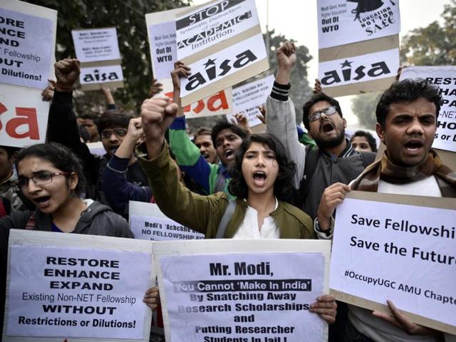 Students have been protesting since October 2015 against the discontinuation of the non-NET fellowship. (Arun Sharma/ HT file photo) Students have been protesting since October 2015 against the discontinuation of the non-NET fellowship. (Arun Sharma/ HT file photo)