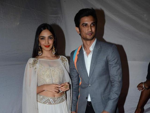 Sushant Singh Rajput strikes a pose at the annual Mumbai Police Melawa show in Mumbai on January 19, 2016.  (Viral Bhayani/HT) 