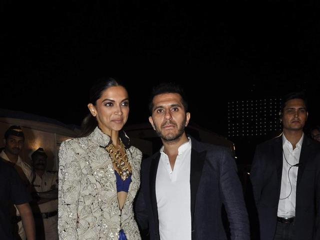 Deepika Padukone at the annual Mumbai Police Melawa show in Mumbai on January 19, 2016.  (Viral Bhayani/HT) 
