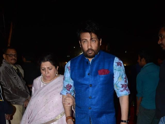 Shekhar Suman arrives at the annual Mumbai Police Melawa show in Mumbai on January 19, 2016.  (Viral Bhayani/HT) 