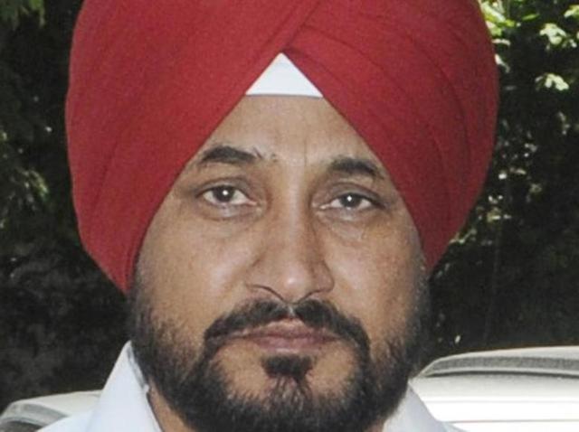 “Instead of portraying his government as pro-farmers, Badal should get money from Modi to mitigate farmers’ woes,” leader of Opposition in state assembly Charanjit Singh Channi said. (HT Photo) “Instead of portraying his government as pro-farmers, Badal should get money from Modi to mitigate farmers’ woes,” leader of Opposition in state assembly Charanjit Singh Channi said. (HT Photo)