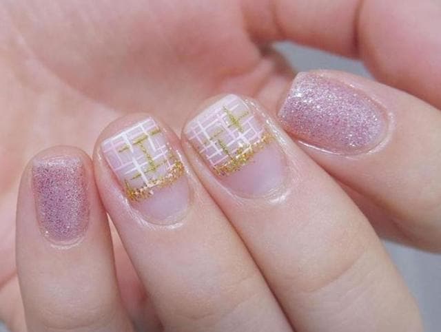 Pretty, pink and perfect. (Instagram) 