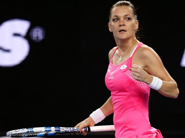 Poland's Agnieszka Radwanska (R) shakes hands as she celebrates victory in her women's singles match against Puerto Rico's Monica Puig on day five of the 2016 Australian Open in Melbourne on January 22, 2016. (AFP Photo) Poland's Agnieszka Radwanska (R) shakes hands as she celebrates victory in her women's singles match against Puerto Rico's Monica Puig on day five of the 2016 Australian Open in Melbourne on January 22, 2016. (AFP Photo)
