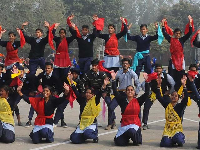 School students rehearsing before Republic Day at Sector 17 Parade Ground in Chandigarh on Friday. (Karun Sharma/HT Photo) School students rehearsing before Republic Day at Sector 17 Parade Ground in Chandigarh on Friday. (Karun Sharma/HT Photo)
