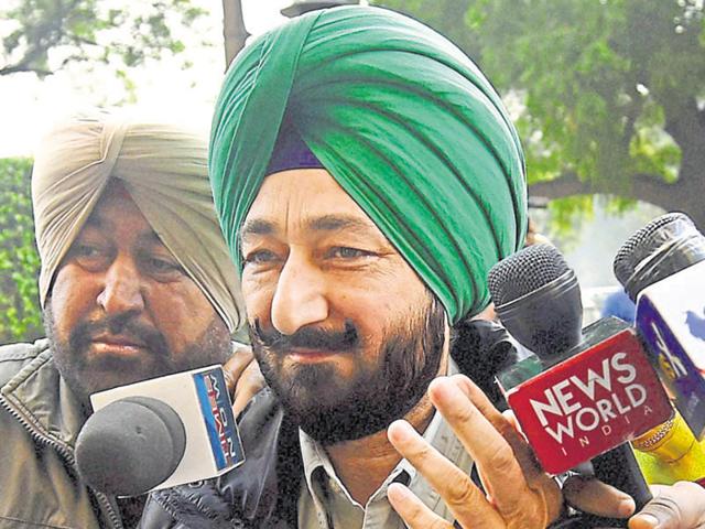 The National Investigation Agency is probing if Punjab Police officer Salwinder Singh has any links with the attackers or drug cartels active in border areas.(PTI)