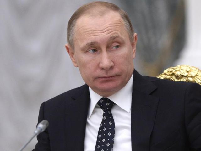 Moscow on Thursday dismissed as a “joke” a British inquiry’s findings that Russian President Vladimir Putin “probably approved” the killing of ex-spy Alexander Litvinenko a decade ago in London(AP) Moscow on Thursday dismissed as a “joke” a British inquiry’s findings that Russian President Vladimir Putin “probably approved” the killing of ex-spy Alexander Litvinenko a decade ago in London(AP)