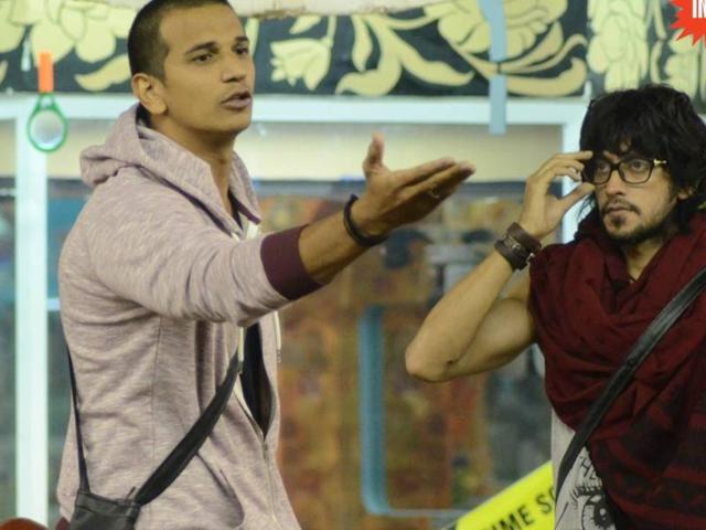 Mandana Karimi and Rochelle Roa are voted out of the show, leaving Rishabh Sinha and Prince Narula in the race for Bigg Boss 9 game.
