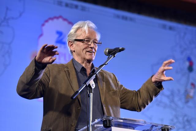Colin Thubron during the session A Mountain in Tibet at the Jaipur Literature Festival 2016, in Jaipur. (Sanjeev Verma / HT Photos) Colin Thubron during the session A Mountain in Tibet at the Jaipur Literature Festival 2016, in Jaipur. (Sanjeev Verma / HT Photos)