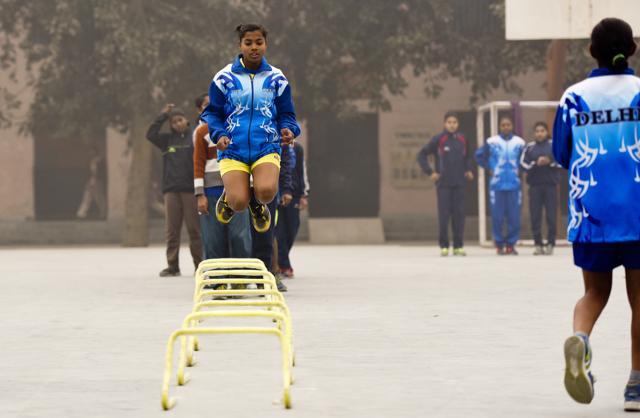 The girls brave the cold winter mornings of New Delhi to train. (Vipin Kumar/HT Photo) The girls brave the cold winter mornings of New Delhi to train. (Vipin Kumar/HT Photo)