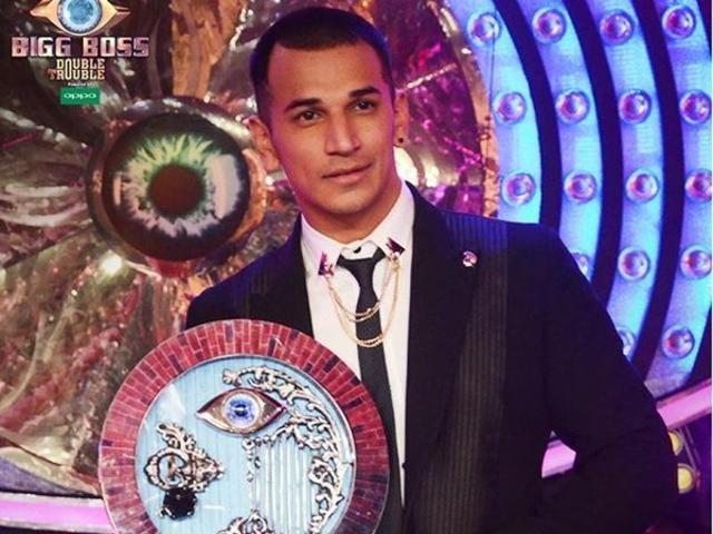 Prince with the trophy after winning Bigg Boss 9. (Colors)