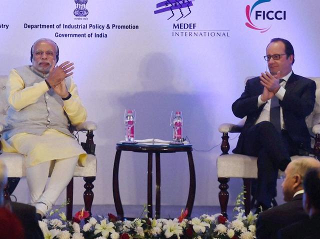 Prime Minister Narendra Modi and French President Francois Hollande during the India-France Business Summit in Chandigarh on Sunday.(PTI) Prime Minister Narendra Modi and French President Francois Hollande during the India-France Business Summit in Chandigarh on Sunday.(PTI)
