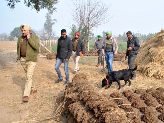 Police personnel on vigil in the villages near International Airport in SAS Nagar ahead of the French President and Indian Prime Minister’s visit on Saturday. (Gurminder Singh/HT Photo)