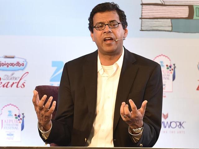US-based surgeon, writer and public health researcher Atul Gawande with Arathi Prasad speaking at a session titled Being Mortal at the Jaipur Literature Festival in Jaipur on Sunday.(Sanjeev Verma/HT Photo) US-based surgeon, writer and public health researcher Atul Gawande with Arathi Prasad speaking at a session titled Being Mortal at the Jaipur Literature Festival in Jaipur on Sunday.(Sanjeev Verma/HT Photo)