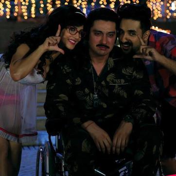 Sunny Leone and Vir Das in a still from Mastizaade. (Facebook) Sunny Leone and Vir Das in a still from Mastizaade. (Facebook)