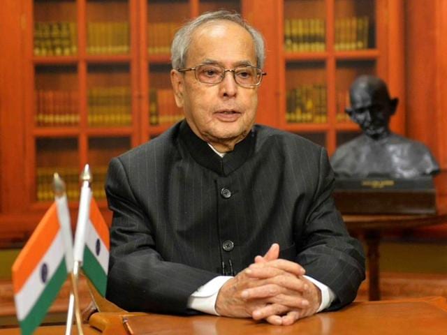 President Pranab Mukherjee addressing the nation on the eve of 67th Republic Day.(Twitter) President Pranab Mukherjee addressing the nation on the eve of 67th Republic Day.(Twitter)