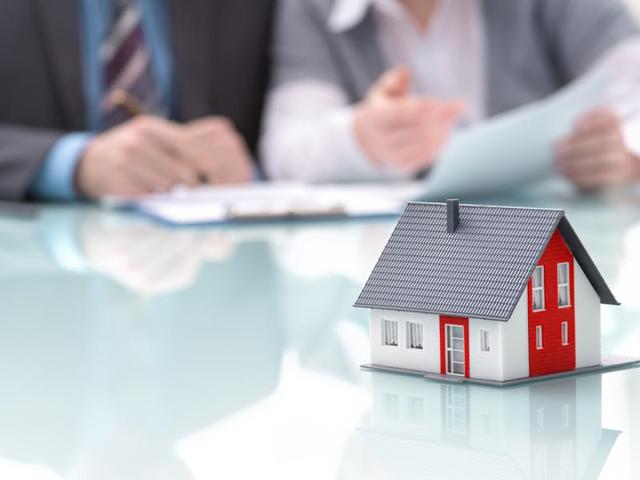 The value of global property in 2015 amounted to 2.7 times the world’s GDP, making up roughly 60% of mainstream global assets and representing an important store of national, corporate and individual wealth. (Shtterstock) The value of global property in 2015 amounted to 2.7 times the world’s GDP, making up roughly 60% of mainstream global assets and representing an important store of national, corporate and individual wealth. (Shtterstock)