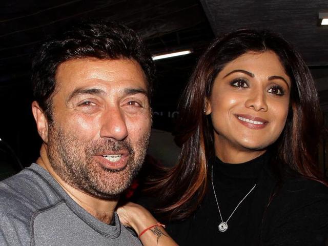 Sunny Deol and Shilpa Shetty at a special screening of Saala Khadoos in Mumbai. (AFP) Sunny Deol and Shilpa Shetty at a special screening of Saala Khadoos in Mumbai. (AFP)