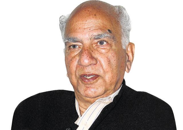 Kangra MP Shanta Kumar (HT File Photo) Kangra MP Shanta Kumar (HT File Photo)