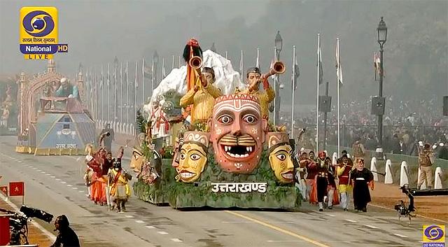 Uttarakhand’s tableau showed off Ramman festival based on the story of Ramayana. Uttarakhand’s tableau showed off Ramman festival based on the story of Ramayana.