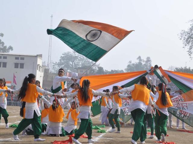 School Students perform on the occasion of 67th Republic Day celebration function held at Guru Nanak Stadium in Amritsar. (Sameer Sehgal/HT Photo) 