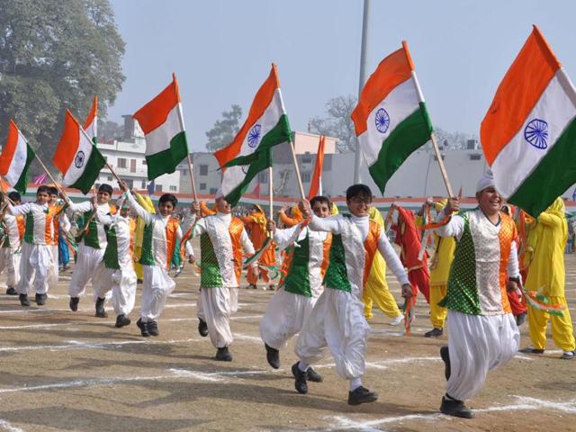 School Students perform on the occasion of 67th Republic Day celebration function held at Guru Nanak Stadium in Amritsar. (Sameer Sehgal/HT Photo) 