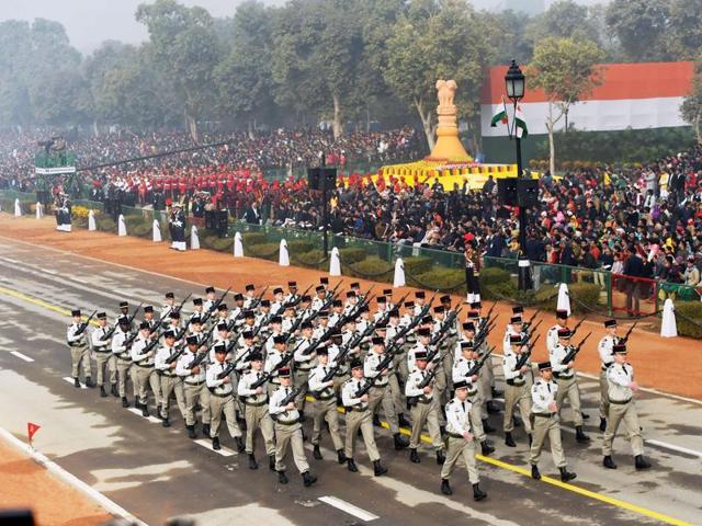 The marching contingent of the 35th Infantry Regiment of the French Army march during India's Republic Day parade in New Delhi, the first time that foreign military soldiers have taken part in the parade.  (AFP Photo) 