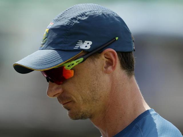 South African bowler Dale Steyn celebrates after dismissing England's batsman James Taylor. (AFP Photo) South African bowler Dale Steyn celebrates after dismissing England's batsman James Taylor. (AFP Photo)