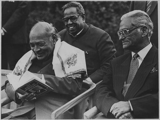 PV Narasimha Rao releases the memoir of PC Alexander, a powerful bureaucrat during Indira Gandhi’s tenure as the prime minister, in New Delhi. (HT File Photo) PV Narasimha Rao releases the memoir of PC Alexander, a powerful bureaucrat during Indira Gandhi’s tenure as the prime minister, in New Delhi. (HT File Photo)