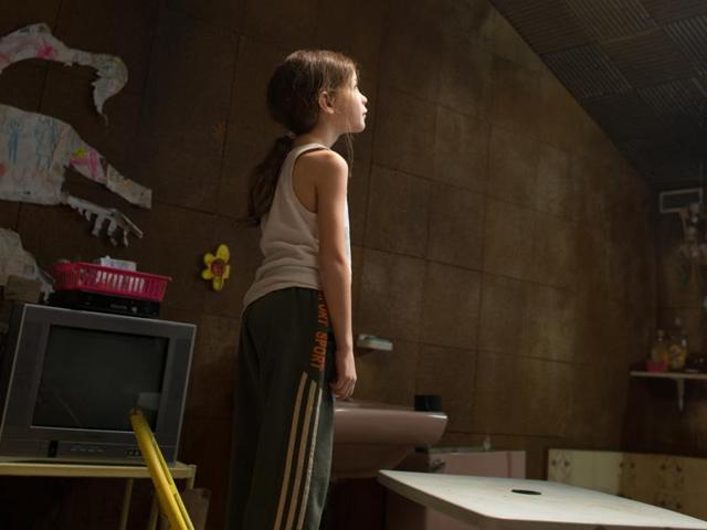 Room (2015): A mother and her 5-year-old child have been imprisoned in a room. It is their entire world.