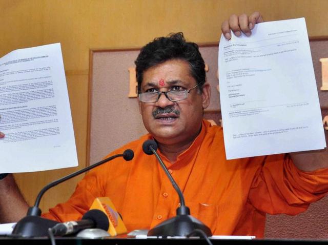 Suspended Bharatiya Janata Party MP Kirti Azad during a press conference at Kochi. (PTI Photo) Suspended Bharatiya Janata Party MP Kirti Azad during a press conference at Kochi. (PTI Photo)