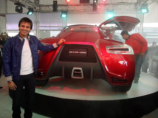 Vivek Oberoi unveils a concept car by Dilip Chhabria during the 10th Auto Expo in New Delhi when DC Design with DY Patil Group launched DYP-DC Center for Automotive Research and Studies. (Raj K Raj/HT File Photo)