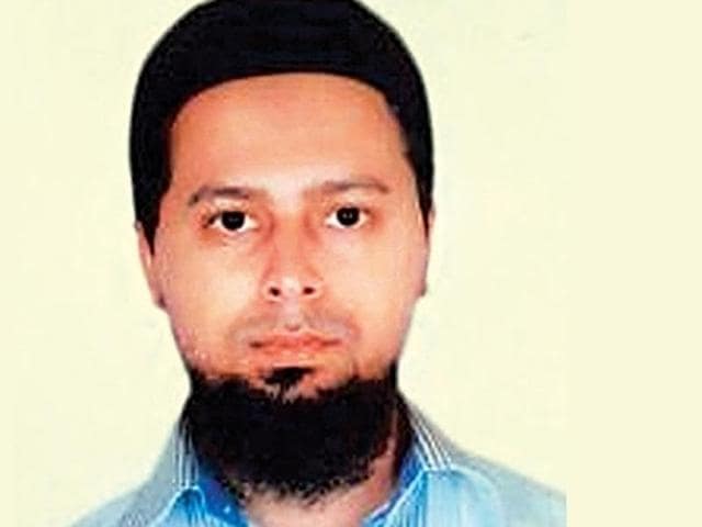 Investigations have revealed that Mudabbir — the amir (chief) of ISIS’s wing in India — allegedly received the money through illegal hawala channels at Pydhonie (HT Photo) Investigations have revealed that Mudabbir — the amir (chief) of ISIS’s wing in India — allegedly received the money through illegal hawala channels at Pydhonie (HT Photo)