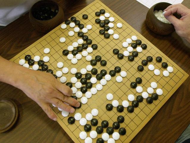 Beyond Chess Computer Beats Human In Ancient Chinese Game World News Hindustan Times