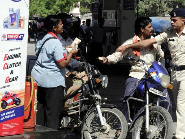 Several petrol pump owners have urged the collector to ensure adequate security at all the fuel pumps to prevent any untoward incident.(File photo)