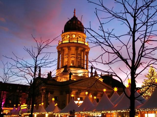 Französischer Dom, the “French Cathedral” was built to cater to the ethnic population brought to Germany during the reign of Friedrich the Great. The domed structure was not actually a church although it was named so. (Picture courtesy: Mad Art Photography)