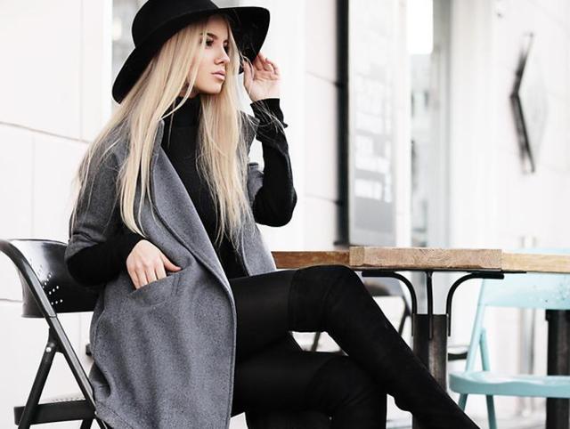 Kristina, model and blogger from Ukraine. A grey long coat never failed anybody. (lookbook.NU) 