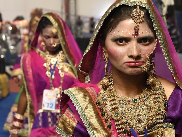 The function was organised by Udaipur-based Narayan Seva Sansthan. (Virendra Singh Gosain/HT) The function was organised by Udaipur-based Narayan Seva Sansthan. (Virendra Singh Gosain/HT)