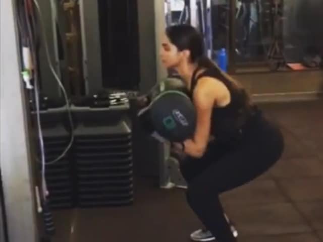 Deepika Padukone’s intense fitness regime also includes power bags, squats and thrusts as she prepares to star opposite Vin Diesel in xXx: The Return of Xander Cage. (Instagram) 