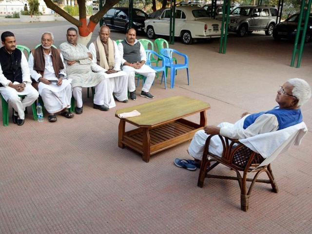 RJD chief Lalu Prasad Yadav interacts with Madhesi activists from Nepal, in Patna. (PTI Photo) RJD chief Lalu Prasad Yadav interacts with Madhesi activists from Nepal, in Patna. (PTI Photo)