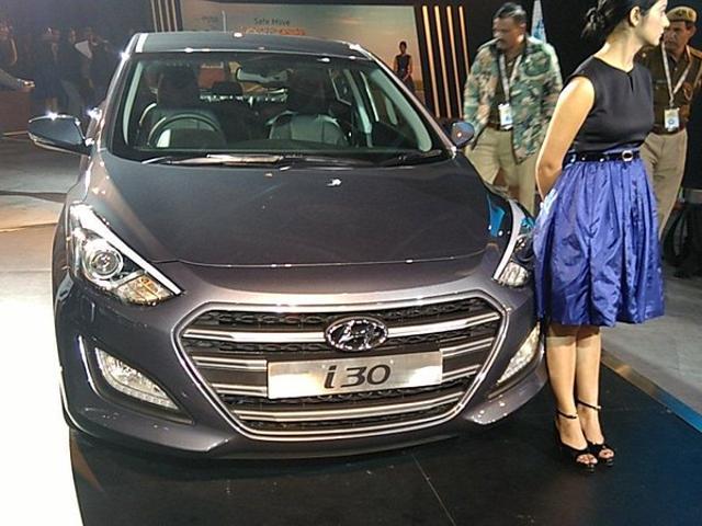 Sleek and modern: See the future of cars from the Delhi Auto Expo