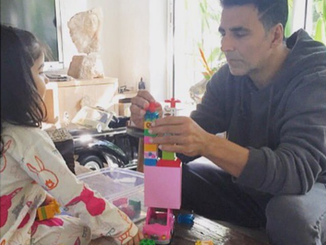 Akshay Kumar with his daughter Nitaara. Both Twinkle and Akshay often share Nitaara’s images but with her face carefully facing away from camera.