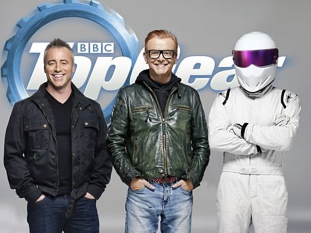 Friends actor Matt LeBlanc to present Top Gear with Chris Evans (c).(Twitter)