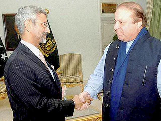File photo of foreign secretary S Jaishankar and Pakistan Prime Minister Nawaz Sharif in Islamabad.