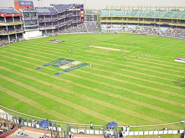 The DDCA failed to get the requisite clearances for the Feroz Shah Kotla to host the India-Sri Lanka T20 which was then shifted to Ranchi.(Virendra Singh Gosain/HT Photo)