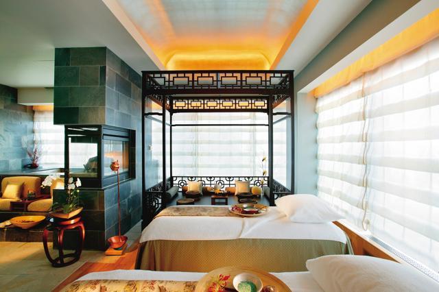 With the Couple’s Escape package at the Mandarin Oriental New York you can enjoy 3-4 hours of complete indulgence and quality time together. (AFP) With the Couple’s Escape package at the Mandarin Oriental New York you can enjoy 3-4 hours of complete indulgence and quality time together. (AFP)