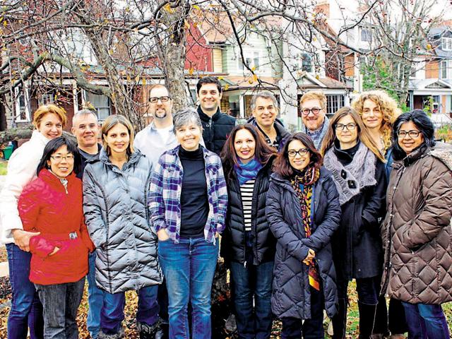 Henna Agha (front row centre) with members of the Toronto-based group privately sponsoring Syrian refugees.(HT Photo)