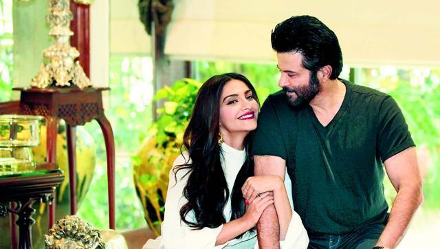 Sonam and Anil Kapoor at their Juhu house. (HT)