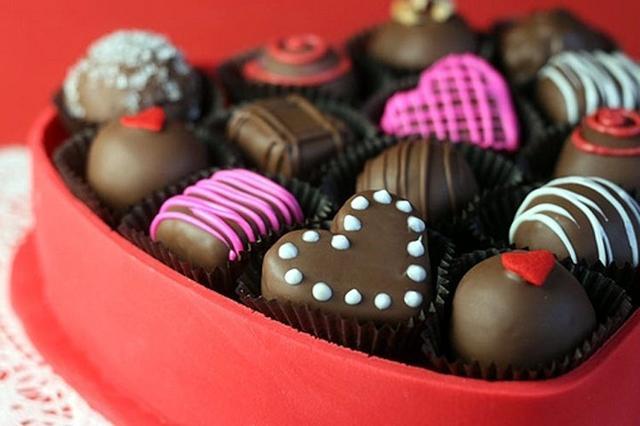 In an attempt to celebrate and acknowledge the contribution of Ghana to the worldwide chocolate industry, Ghana’s tourism industry, in 2007, re-branded Valentine’s Day so that now it is called the National Chocolate Day. (Tumblr) In an attempt to celebrate and acknowledge the contribution of Ghana to the worldwide chocolate industry, Ghana’s tourism industry, in 2007, re-branded Valentine’s Day so that now it is called the National Chocolate Day. (Tumblr)